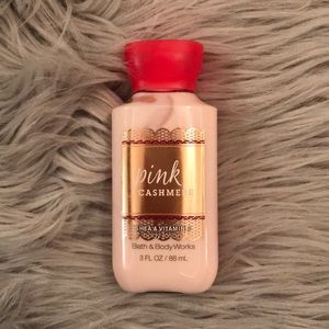 Pink cashmere lotion